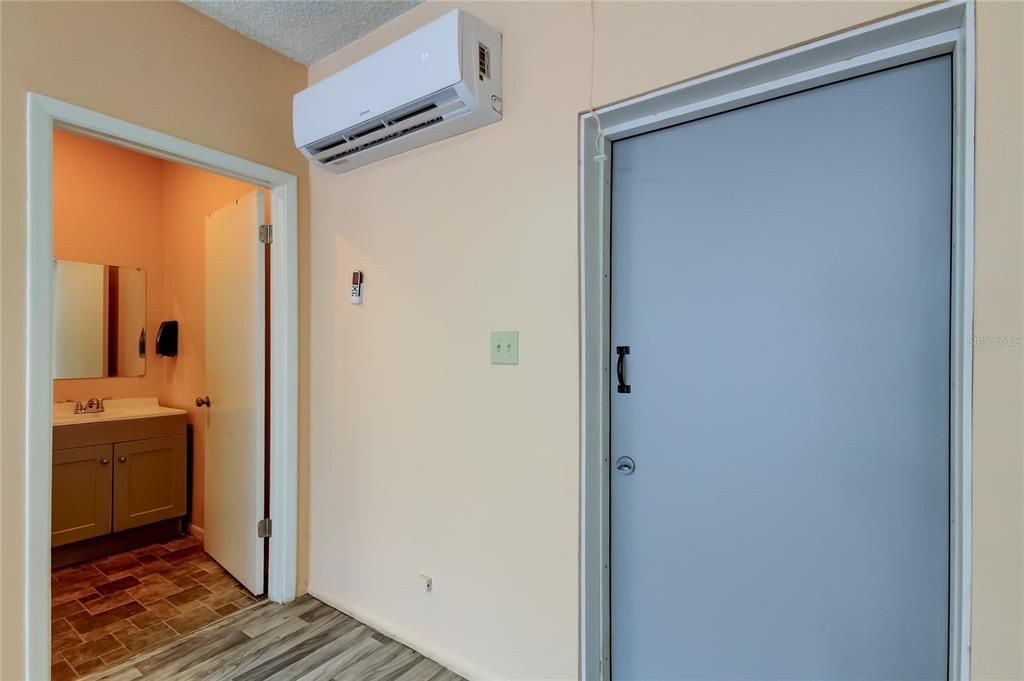 For Sale: $10,740 (0 beds, 0 baths, 646 Square Feet)