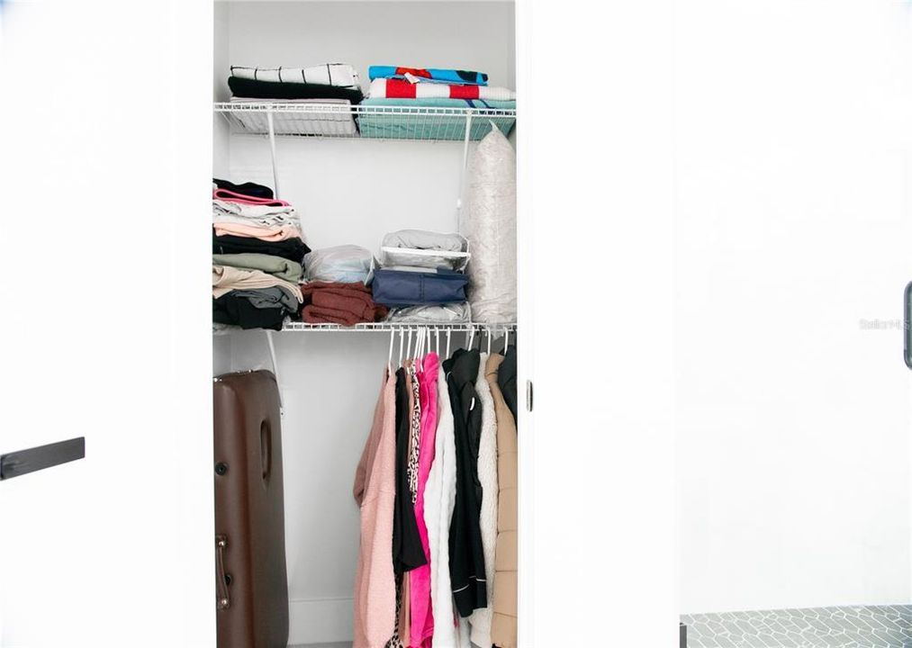 В аренду: $4,350 (4 спален, 3 ванн, 2302 Квадратных фут)