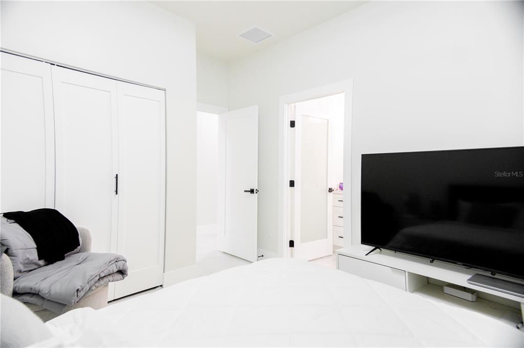 В аренду: $4,350 (4 спален, 3 ванн, 2302 Квадратных фут)