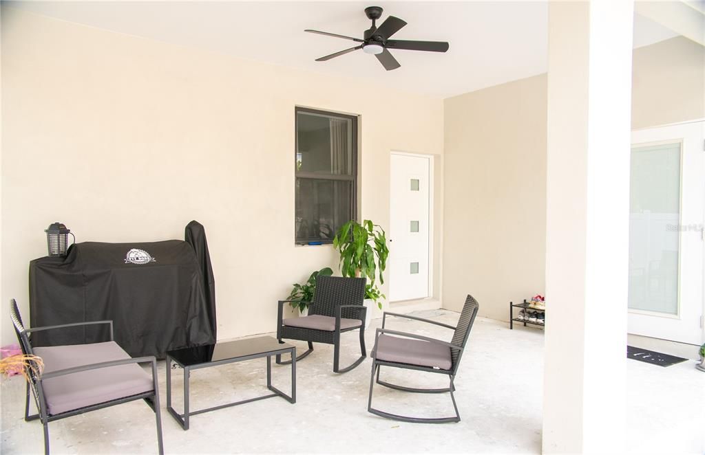 В аренду: $4,350 (4 спален, 3 ванн, 2302 Квадратных фут)