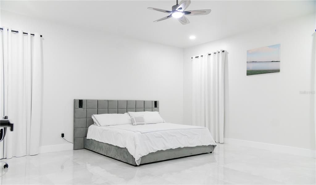 В аренду: $4,350 (4 спален, 3 ванн, 2302 Квадратных фут)