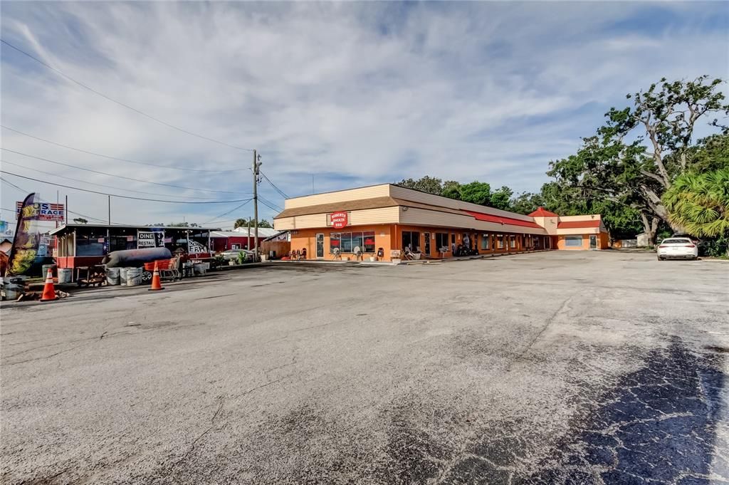 For Sale: $10,740 (0 beds, 0 baths, 646 Square Feet)