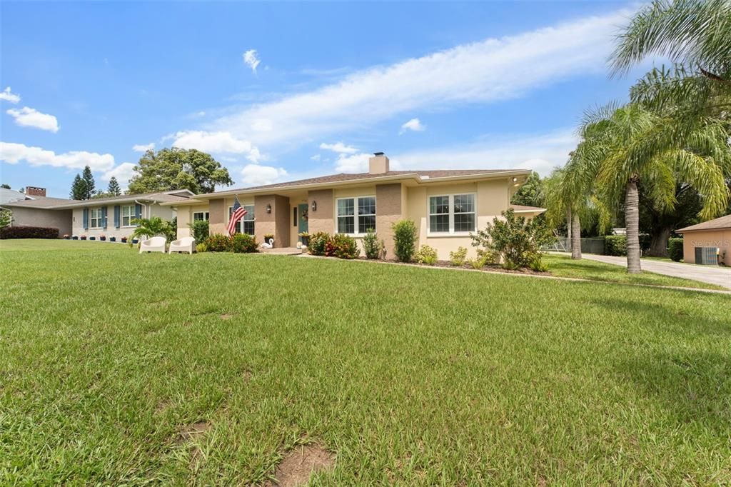 待售: $478,000 (4 贝兹, 2 浴室, 2527 平方英尺)