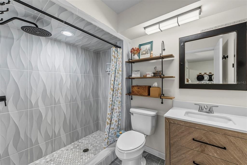 待售: $478,000 (4 贝兹, 2 浴室, 2527 平方英尺)