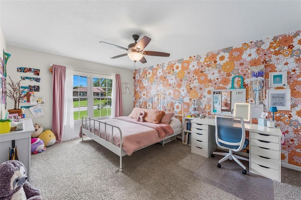 待售: $478,000 (4 贝兹, 2 浴室, 2527 平方英尺)