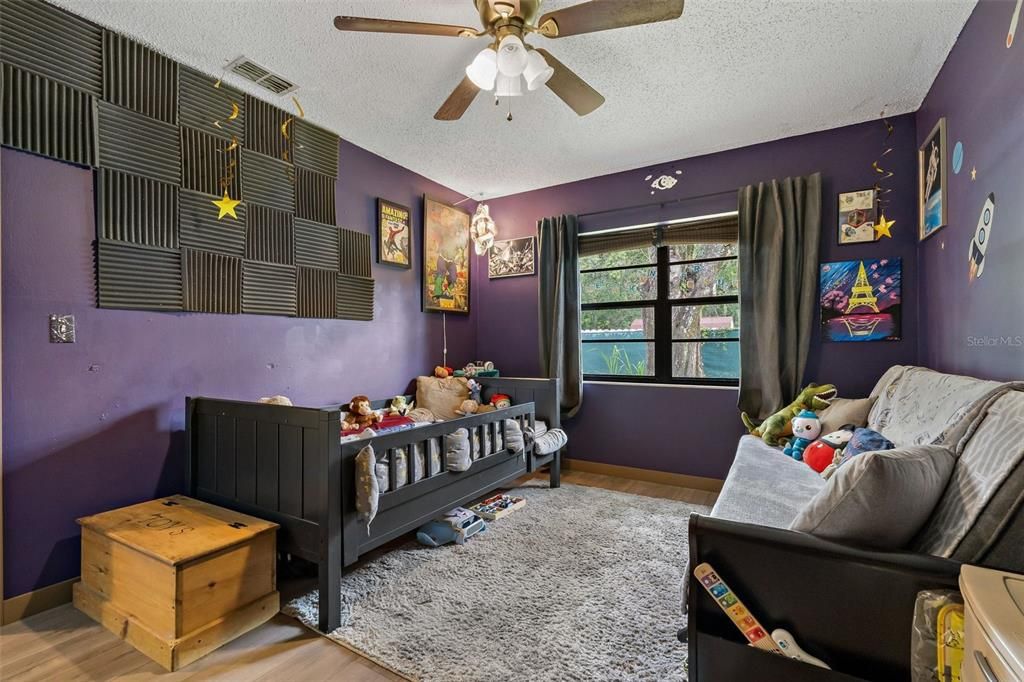 For Sale: $315,000 (2 beds, 2 baths, 1234 Square Feet)