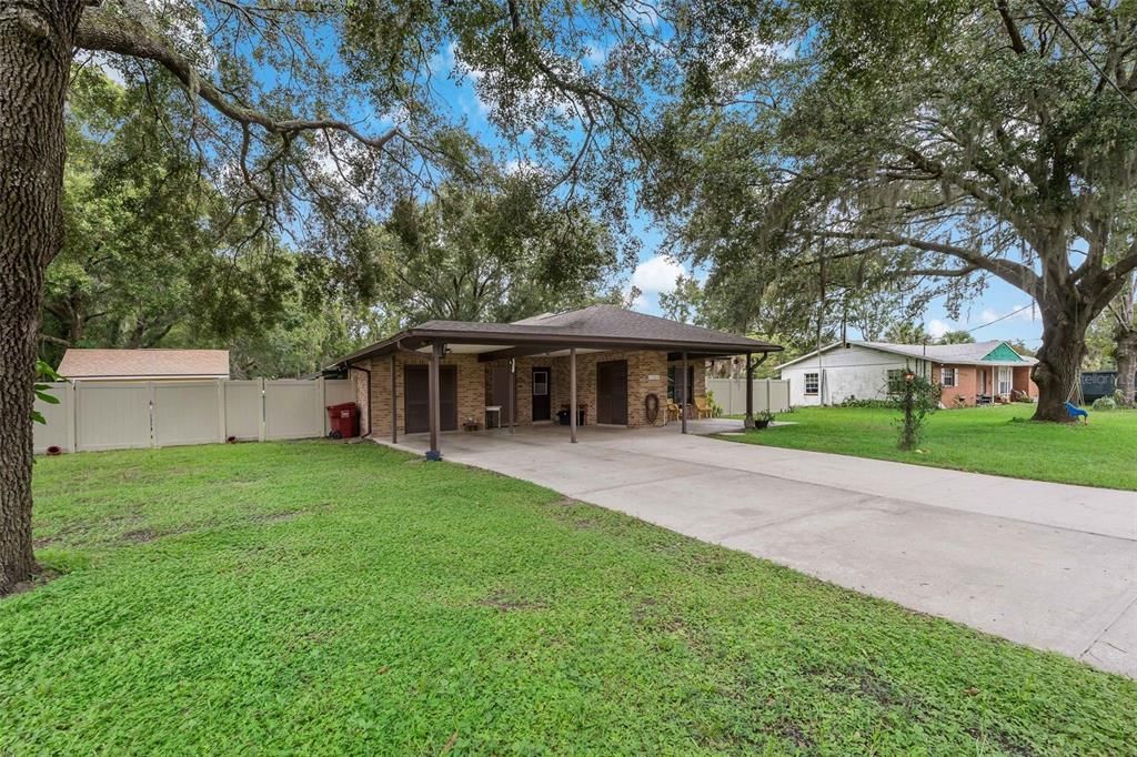 For Sale: $315,000 (2 beds, 2 baths, 1234 Square Feet)