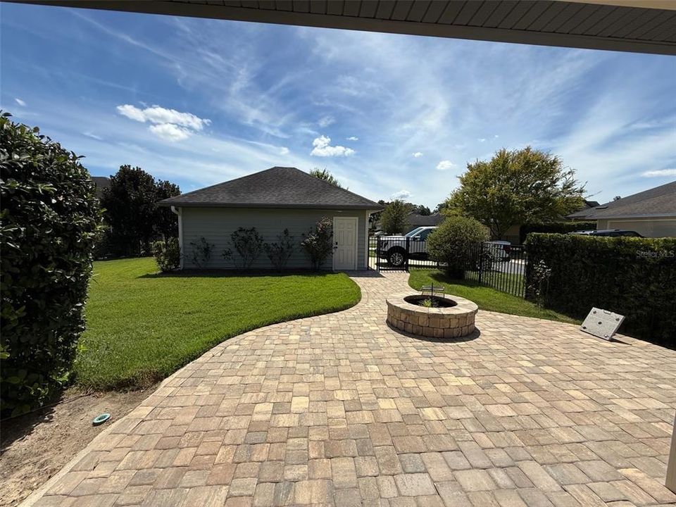 For Rent: $2,800 (3 beds, 2 baths, 1520 Square Feet)