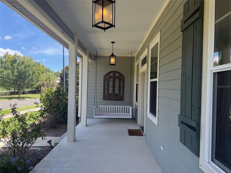 For Rent: $2,800 (3 beds, 2 baths, 1520 Square Feet)