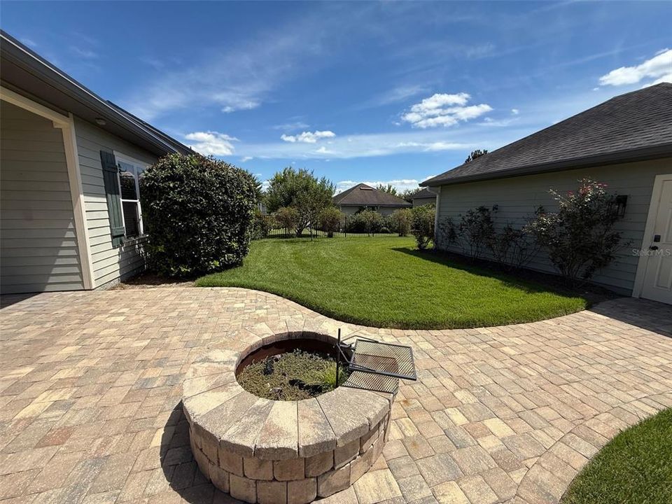 For Rent: $2,800 (3 beds, 2 baths, 1520 Square Feet)