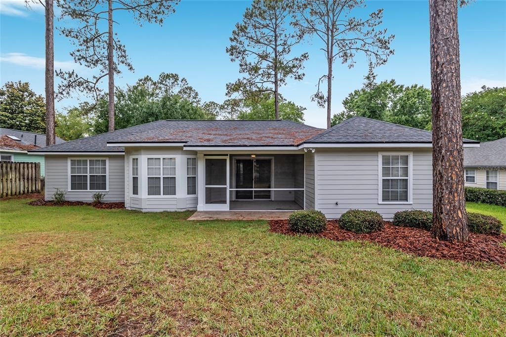 Active With Contract: $379,000 (3 beds, 2 baths, 1702 Square Feet)