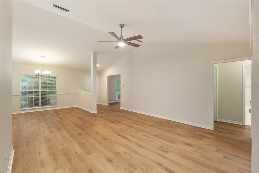 Active With Contract: $379,000 (3 beds, 2 baths, 1702 Square Feet)
