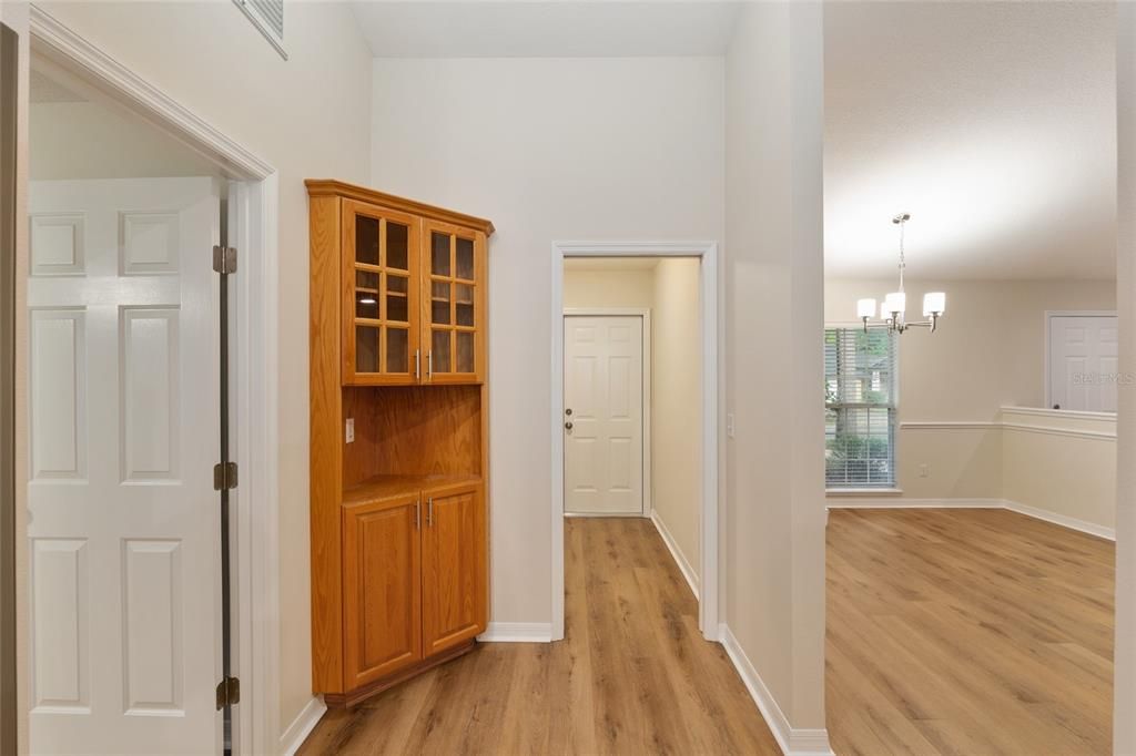 Active With Contract: $379,000 (3 beds, 2 baths, 1702 Square Feet)