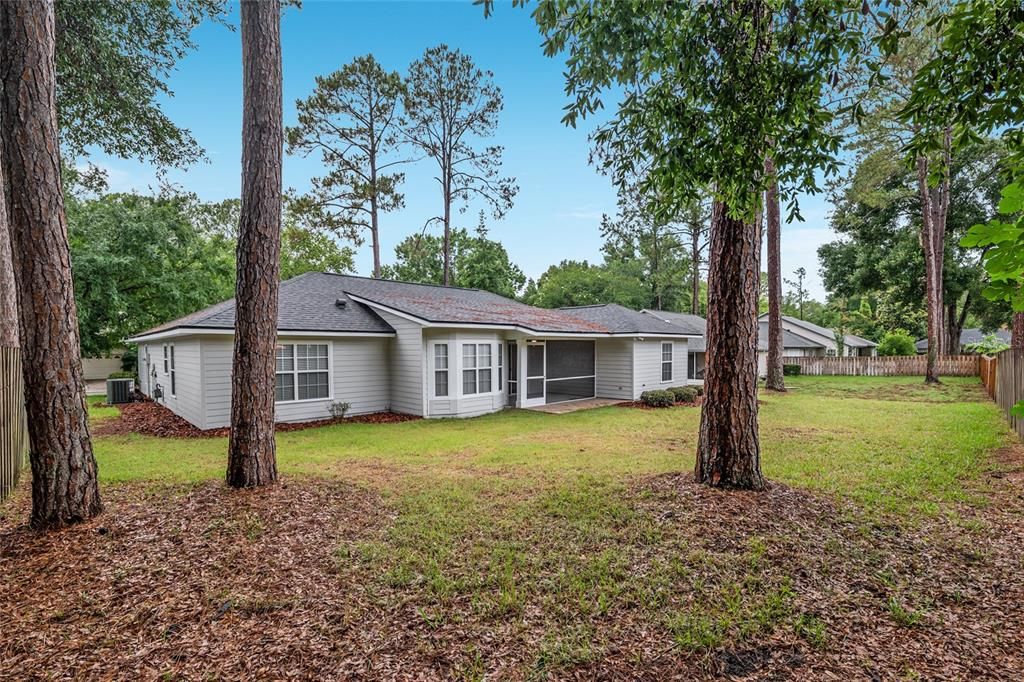 Active With Contract: $379,000 (3 beds, 2 baths, 1702 Square Feet)