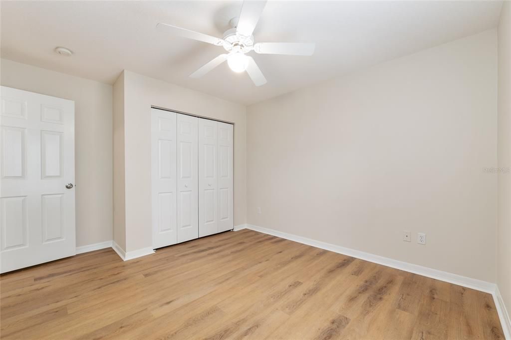 Active With Contract: $379,000 (3 beds, 2 baths, 1702 Square Feet)