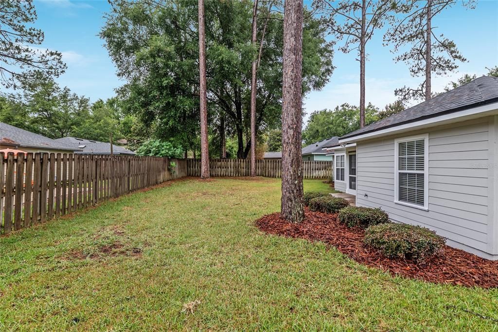 Active With Contract: $379,000 (3 beds, 2 baths, 1702 Square Feet)