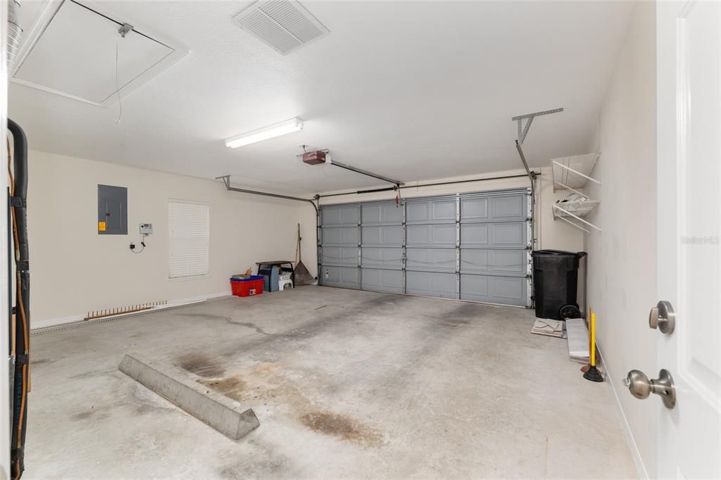 Active With Contract: $379,000 (3 beds, 2 baths, 1702 Square Feet)