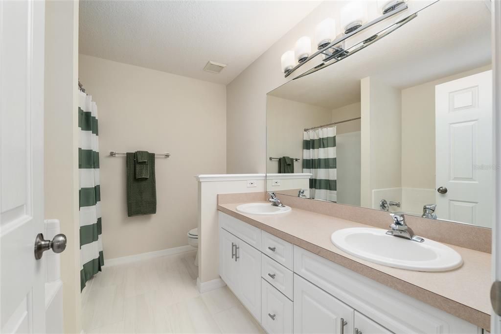 Active With Contract: $379,000 (3 beds, 2 baths, 1702 Square Feet)