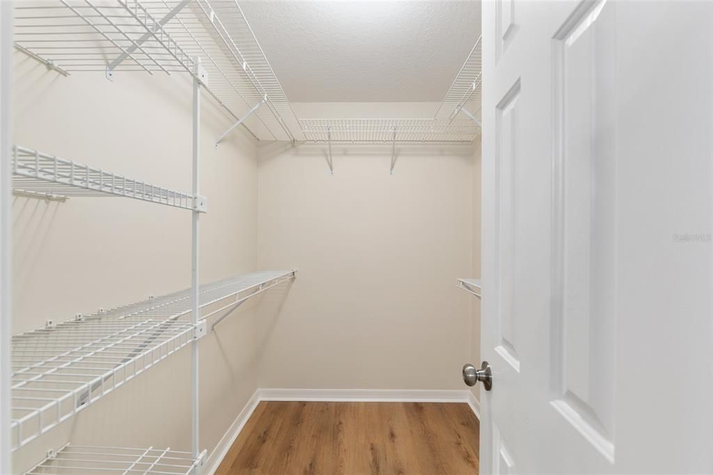 Active With Contract: $379,000 (3 beds, 2 baths, 1702 Square Feet)