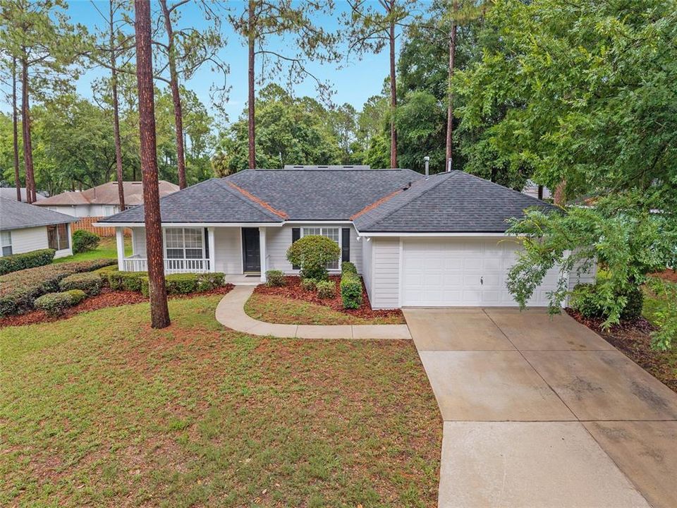 Active With Contract: $379,000 (3 beds, 2 baths, 1702 Square Feet)