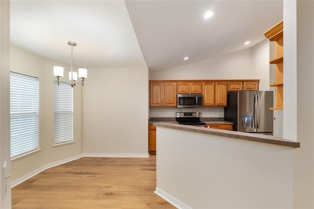 Active With Contract: $379,000 (3 beds, 2 baths, 1702 Square Feet)