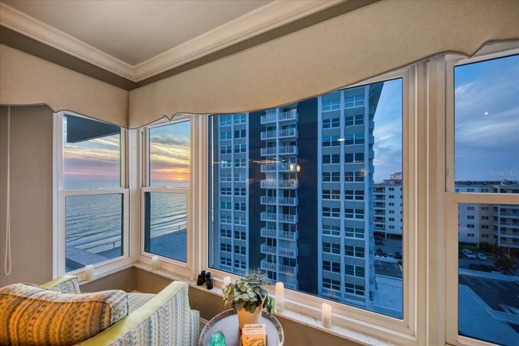 En Venta: $785,000 (2 camas, 2 baños, 1325 Pies cuadrados)