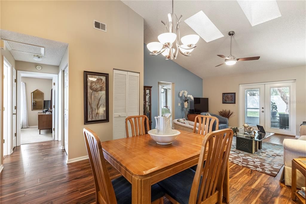 Active With Contract: $249,900 (3 beds, 2 baths, 1328 Square Feet)