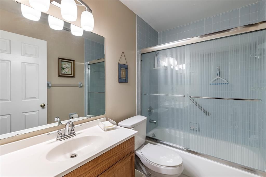 Active With Contract: $249,900 (3 beds, 2 baths, 1328 Square Feet)