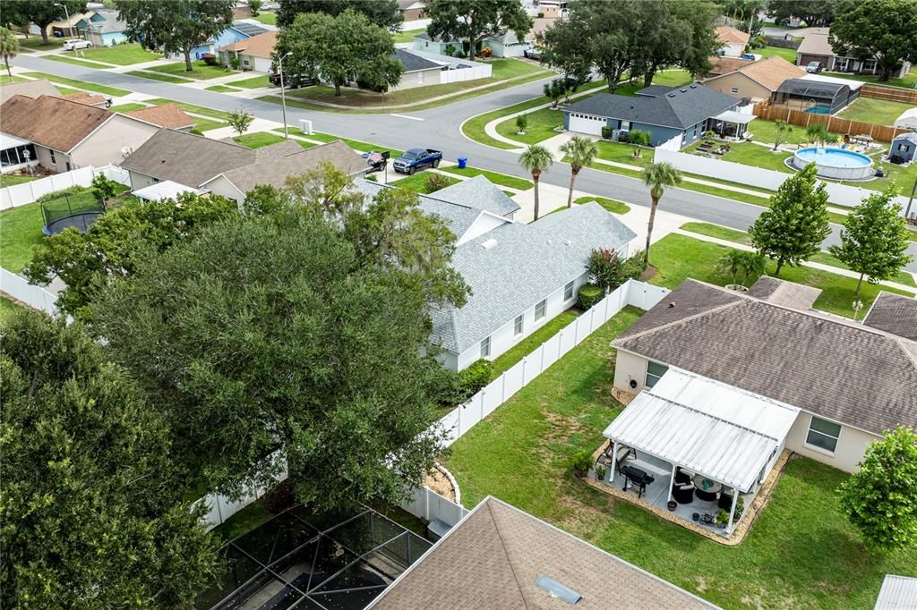 Active With Contract: $249,900 (3 beds, 2 baths, 1328 Square Feet)