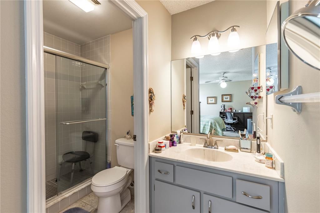 Active With Contract: $249,900 (3 beds, 2 baths, 1328 Square Feet)