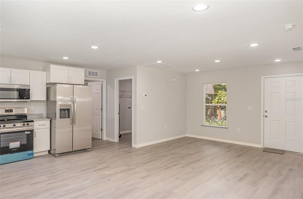 En Venta: $462,000 (4 camas, 0 baños, 2804 Pies cuadrados)