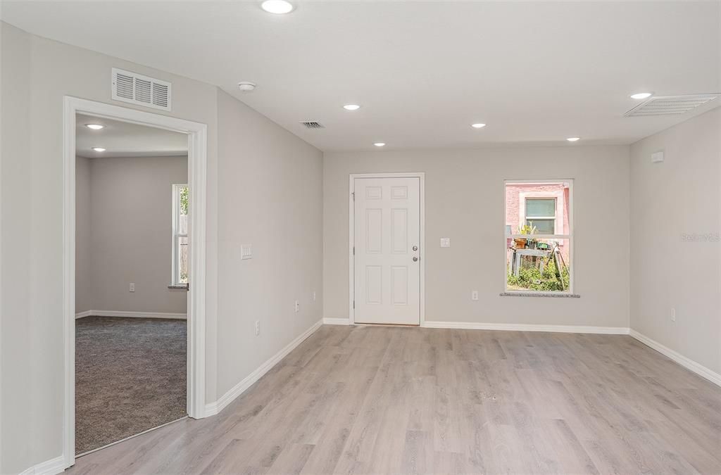 En Venta: $462,000 (4 camas, 0 baños, 2804 Pies cuadrados)