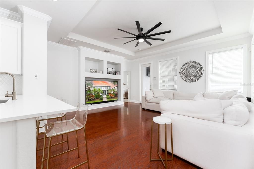 En Venta: $665,000 (5 camas, 3 baños, 3214 Pies cuadrados)