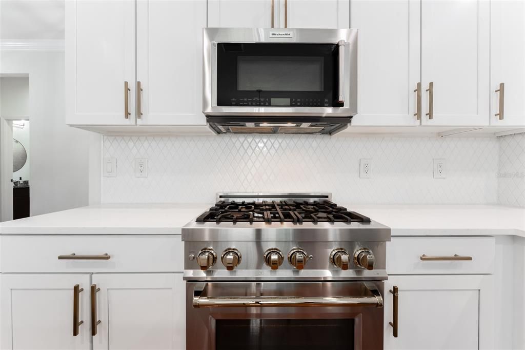 En Venta: $665,000 (5 camas, 3 baños, 3214 Pies cuadrados)