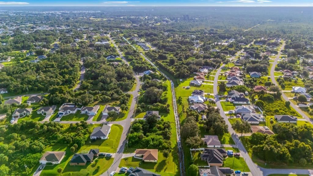 合同活跃: $295,000 (3 贝兹, 2 浴室, 1367 平方英尺)