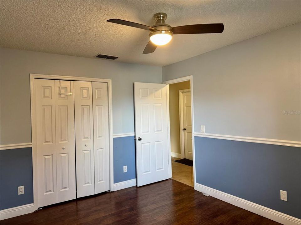 Active With Contract: $285,000 (3 beds, 2 baths, 1144 Square Feet)