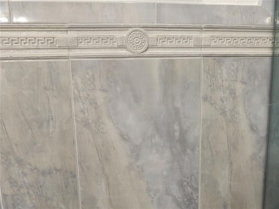 待售: $297,000 (2 贝兹, 2 浴室, 1094 平方英尺)