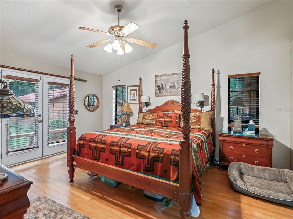 待售: $725,000 (3 贝兹, 2 浴室, 1908 平方英尺)