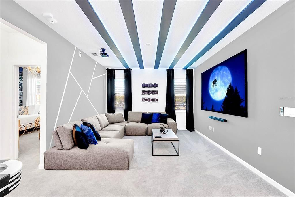 На продажу: $720,000 (8 спален, 5 ванн, 3248 Квадратных фут)