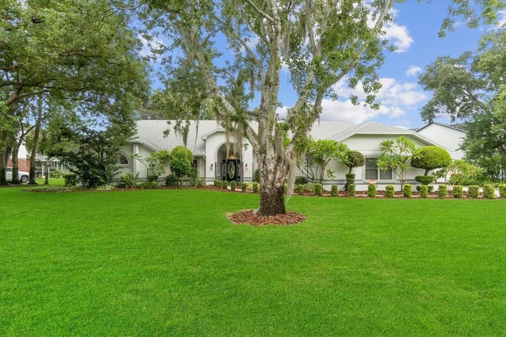 En Venta: $598,000 (4 camas, 2 baños, 3114 Pies cuadrados)