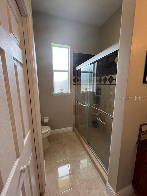 For Sale: $1,100,000 (4 beds, 2 baths, 2900 Square Feet)