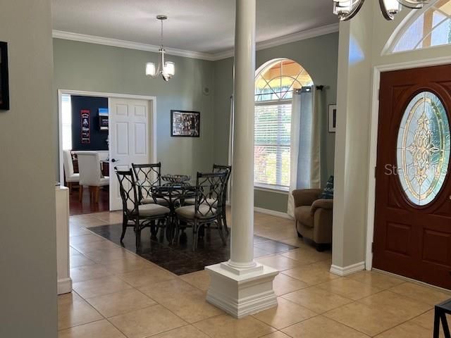 For Sale: $1,100,000 (4 beds, 2 baths, 2900 Square Feet)