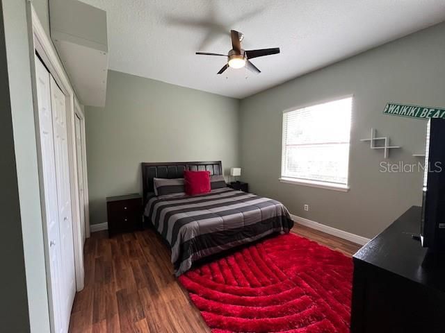 For Sale: $1,100,000 (4 beds, 2 baths, 2900 Square Feet)