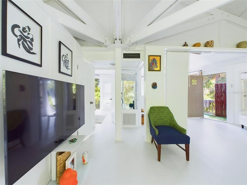 En Venta: $170,000 (2 camas, 2 baños, 791 Pies cuadrados)