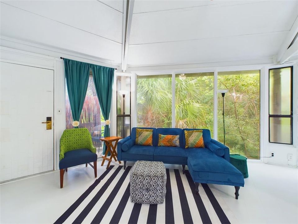 En Venta: $170,000 (2 camas, 2 baños, 791 Pies cuadrados)