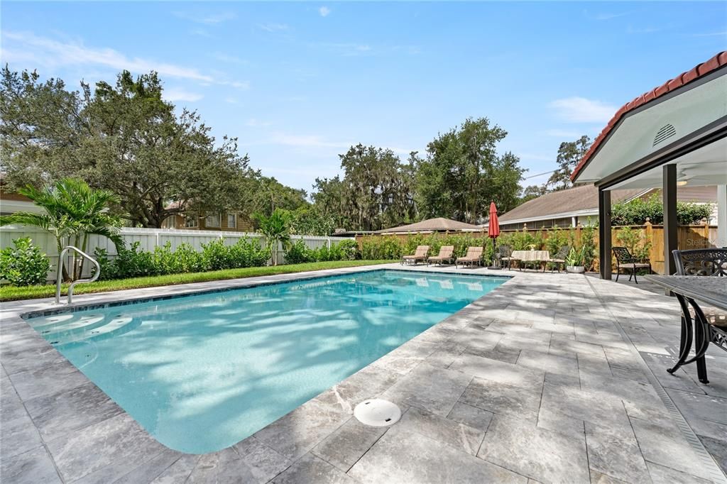 For Sale: $1,900,000 (4 beds, 4 baths, 2721 Square Feet)