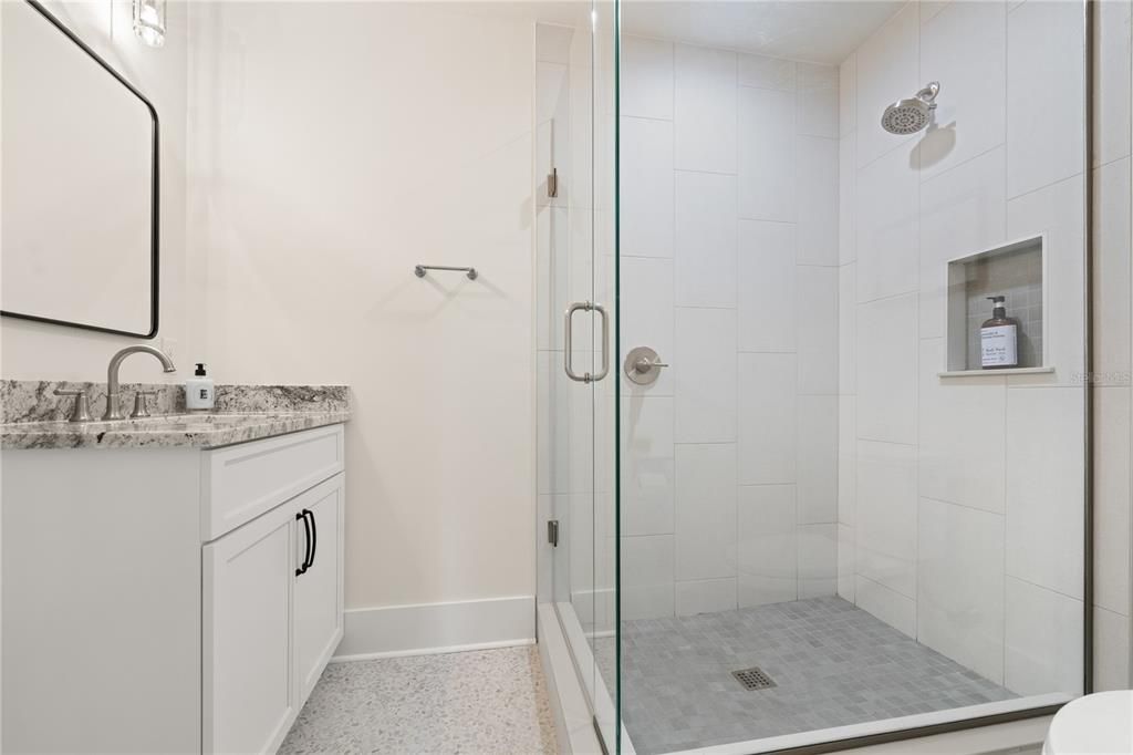 For Sale: $1,900,000 (4 beds, 4 baths, 2721 Square Feet)