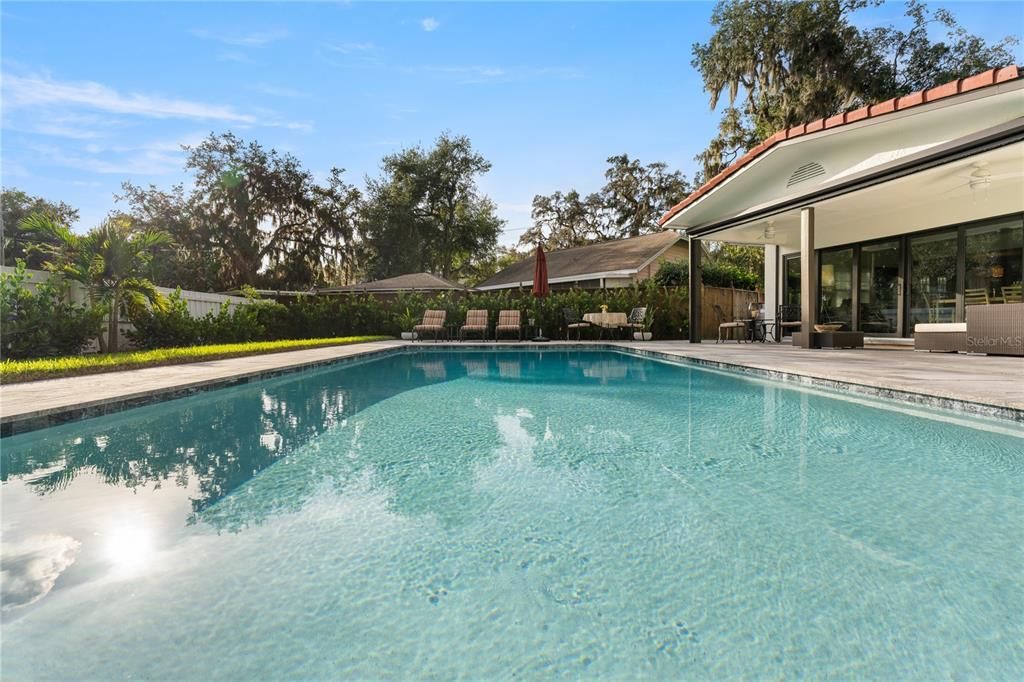 For Sale: $1,900,000 (4 beds, 4 baths, 2721 Square Feet)