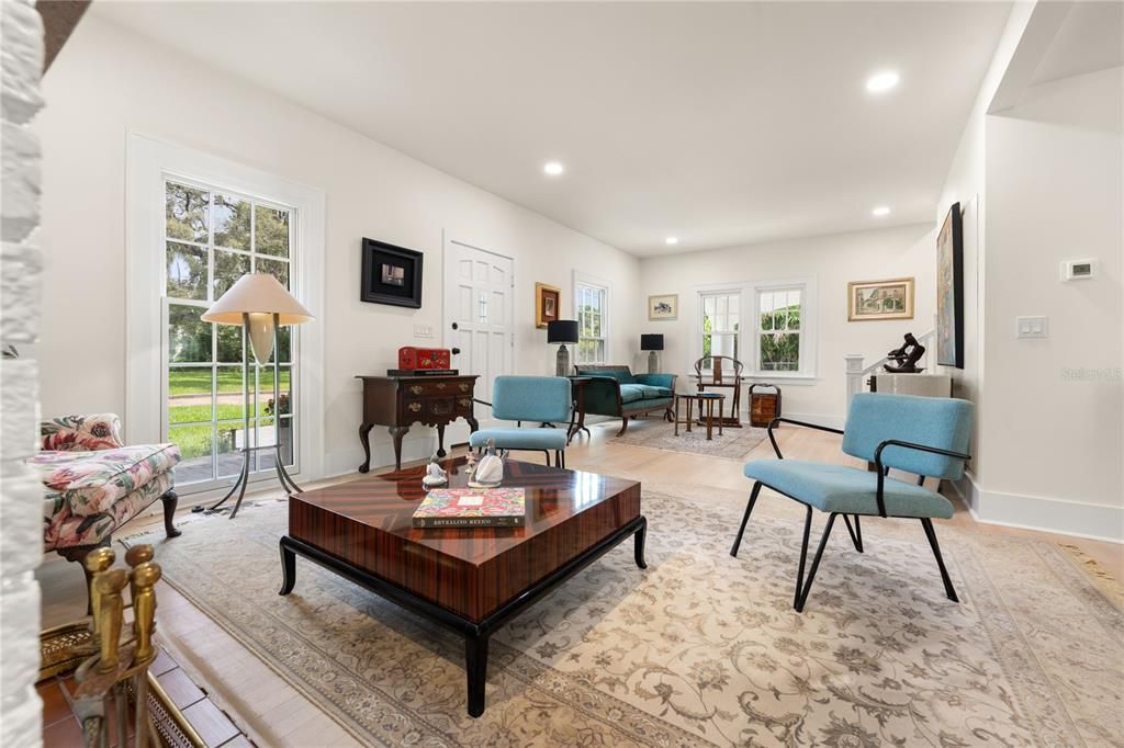 For Sale: $1,900,000 (4 beds, 4 baths, 2721 Square Feet)