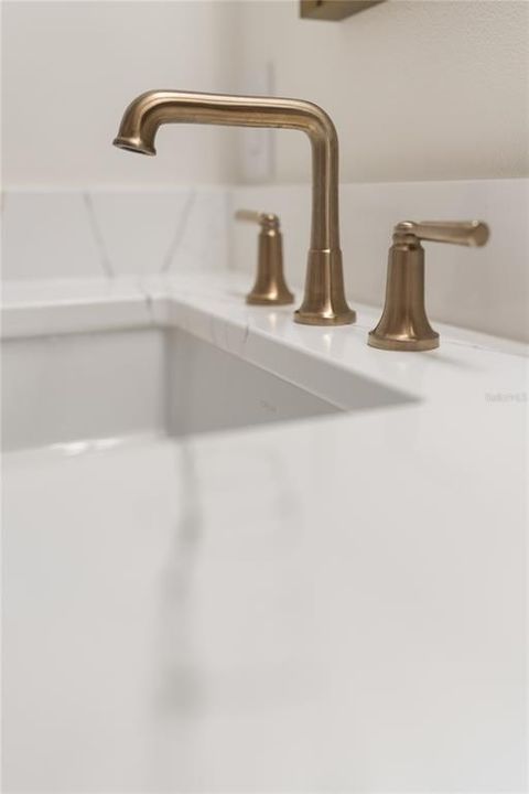 For Sale: $1,900,000 (4 beds, 4 baths, 2721 Square Feet)